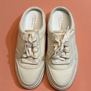 New Cole Haan Canvas Shoes. Size 7.5
